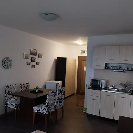 Azuro Apartment Sozopol