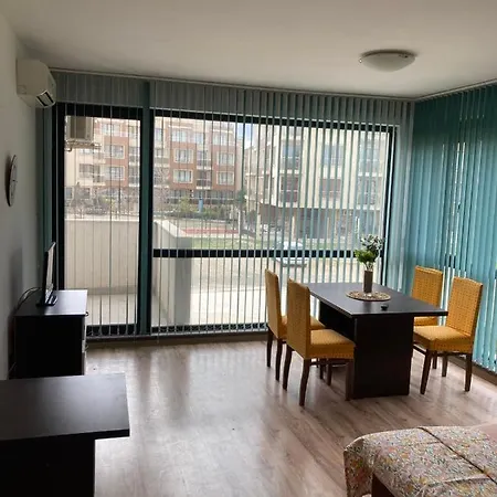 Apartment Azuro *
