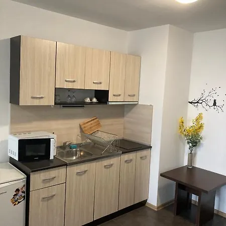 Azuro Apartment *