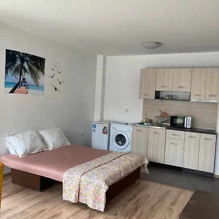 Azuro Apartment *