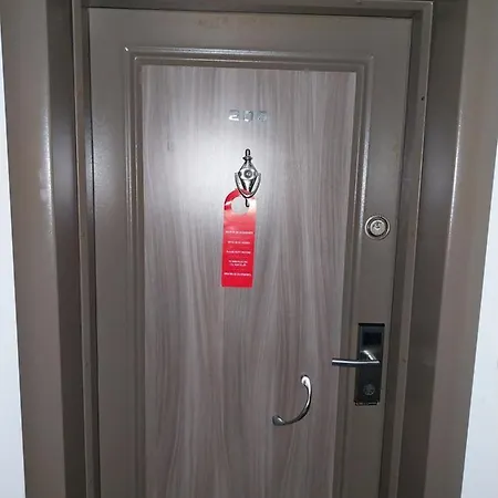 Azuro Apartment
