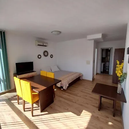 Apartment Azuro Sozopol