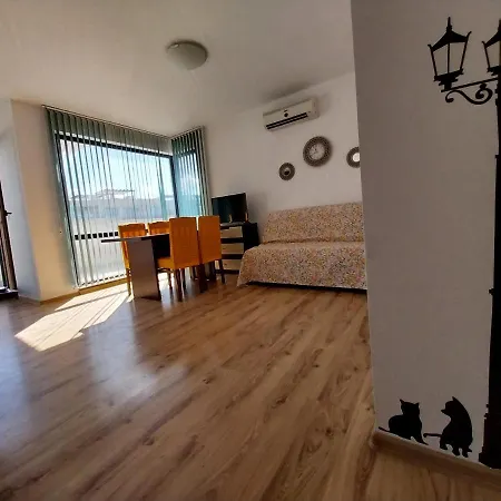 Azuro *