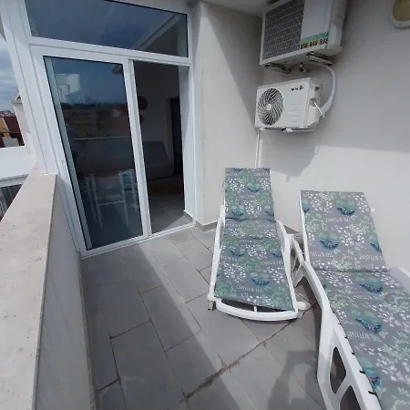 Azuro Apartament Sozopol